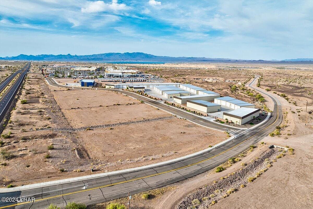 6565 Showplace Ave Lake Havasu City, AZ 86404 - Thumbnail 4