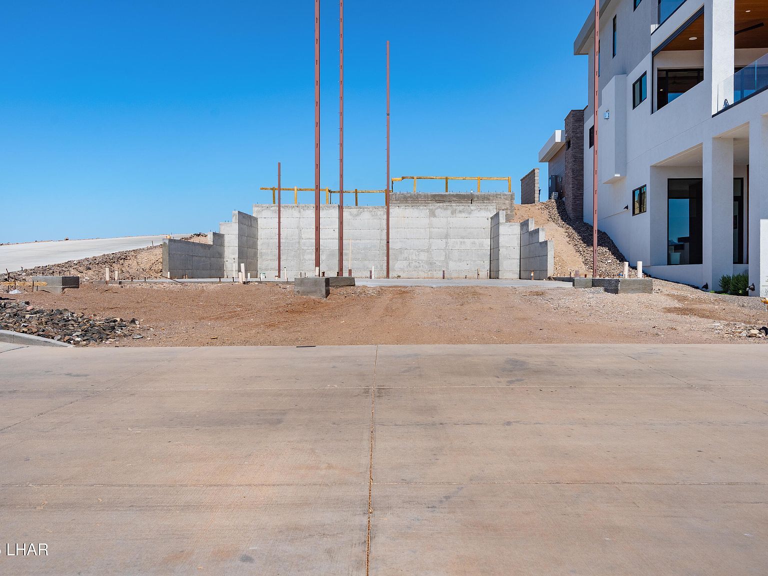 2436 The Ridges Way Lake Havasu City, AZ 86406 - Thumbnail 4