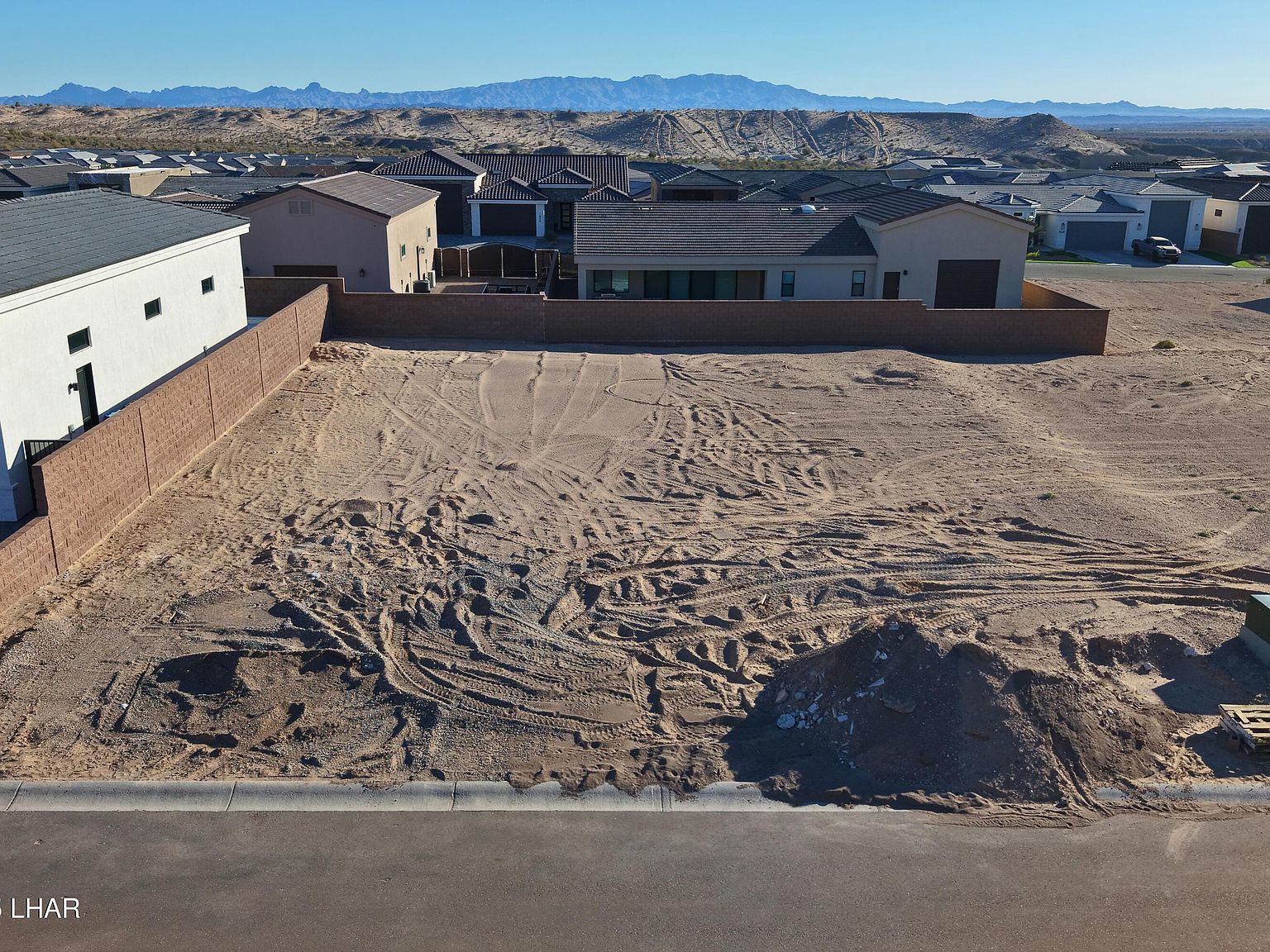 1634 E Susan Dr Lake Havasu City, AZ 86404 - Thumbnail 4