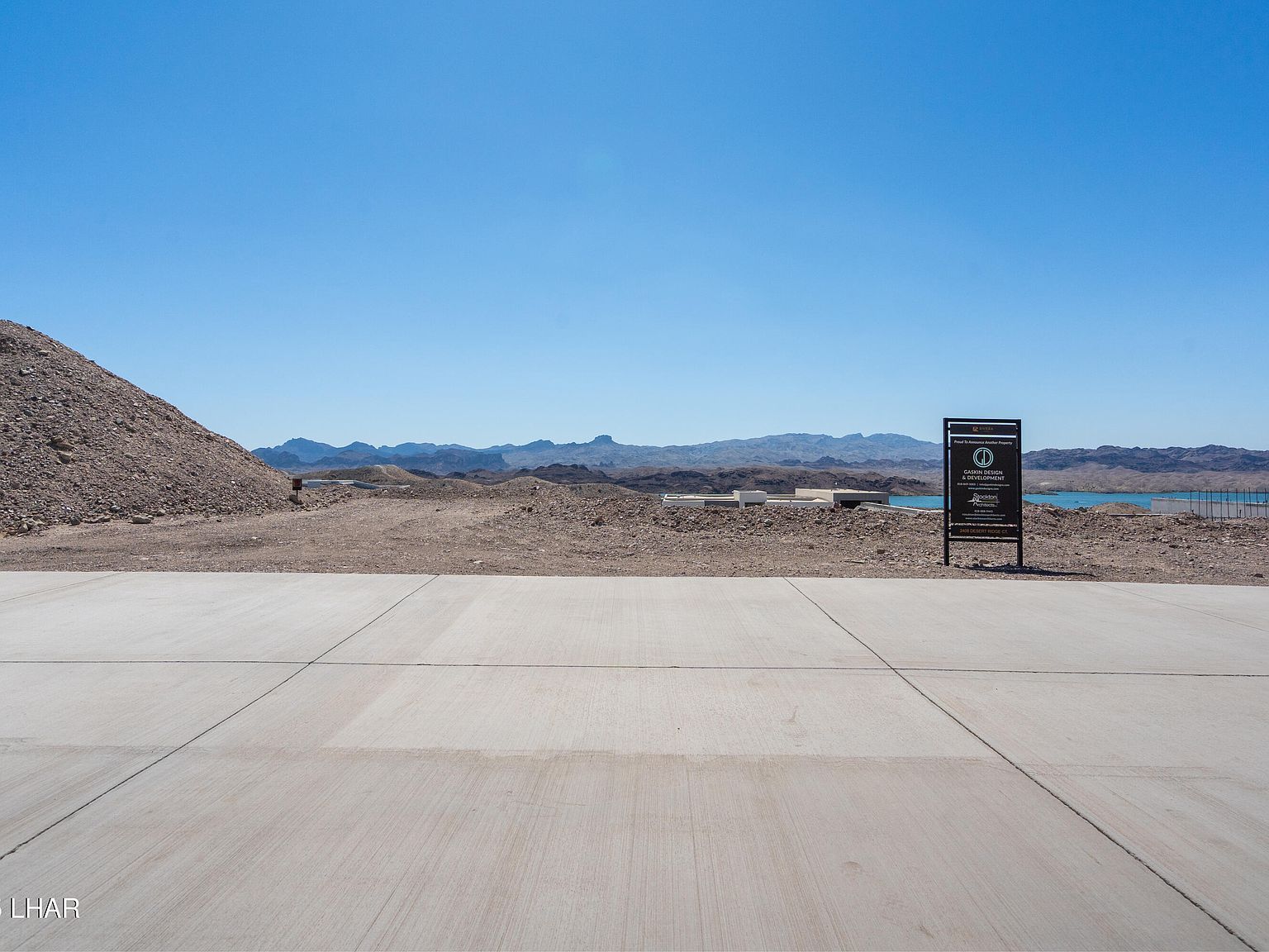 2408 Desert View Ct Lake Havasu City, AZ 86404 - Thumbnail 4