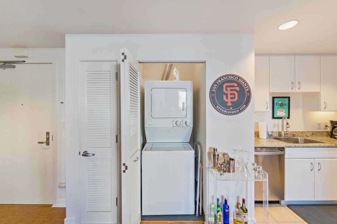 260 King Street #553, San Francisco, CA, USA, 94107 - Thumbnail 4