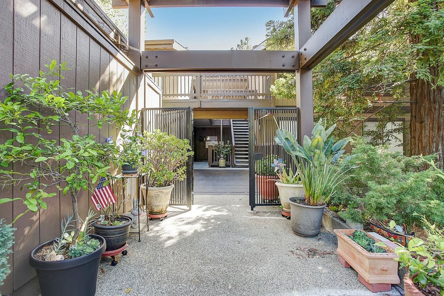 3374 Brittan Ave APT 13 San Carlos, CA 94070 - Thumbnail 4