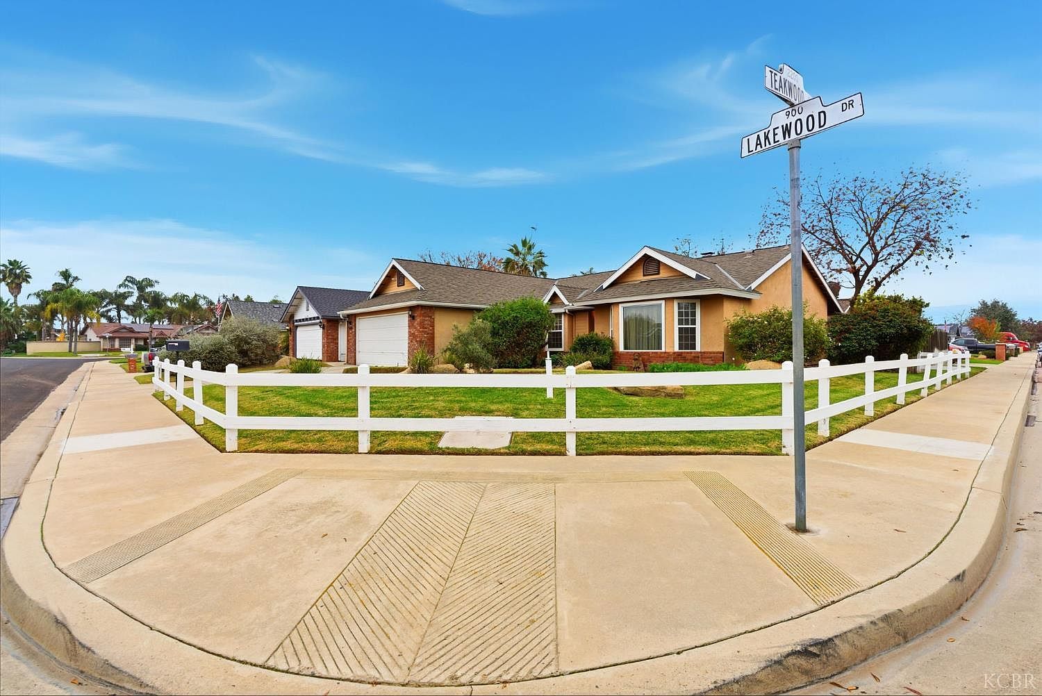 968 Lakewood Dr Hanford, CA 93230 - Thumbnail 4