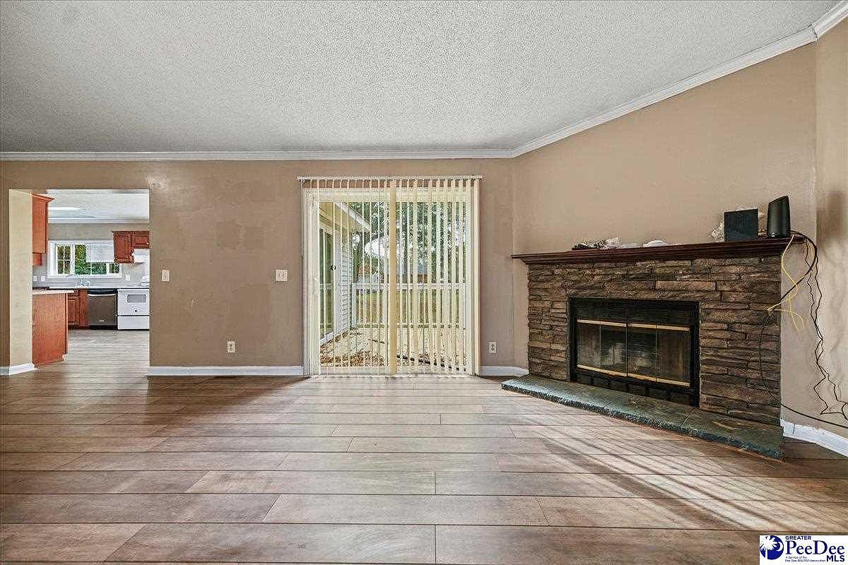 3016 Greystone Cir Florence, SC 29501 - Thumbnail 4