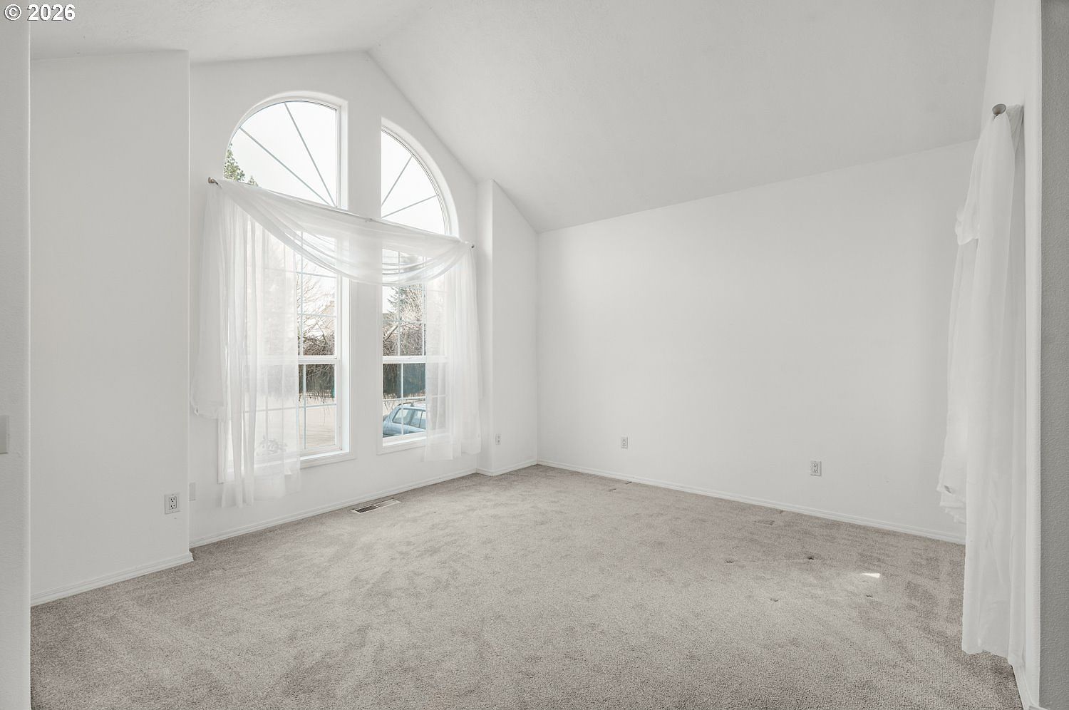 16582 SW McGwire Ct Beaverton, OR 97007 - Thumbnail 4