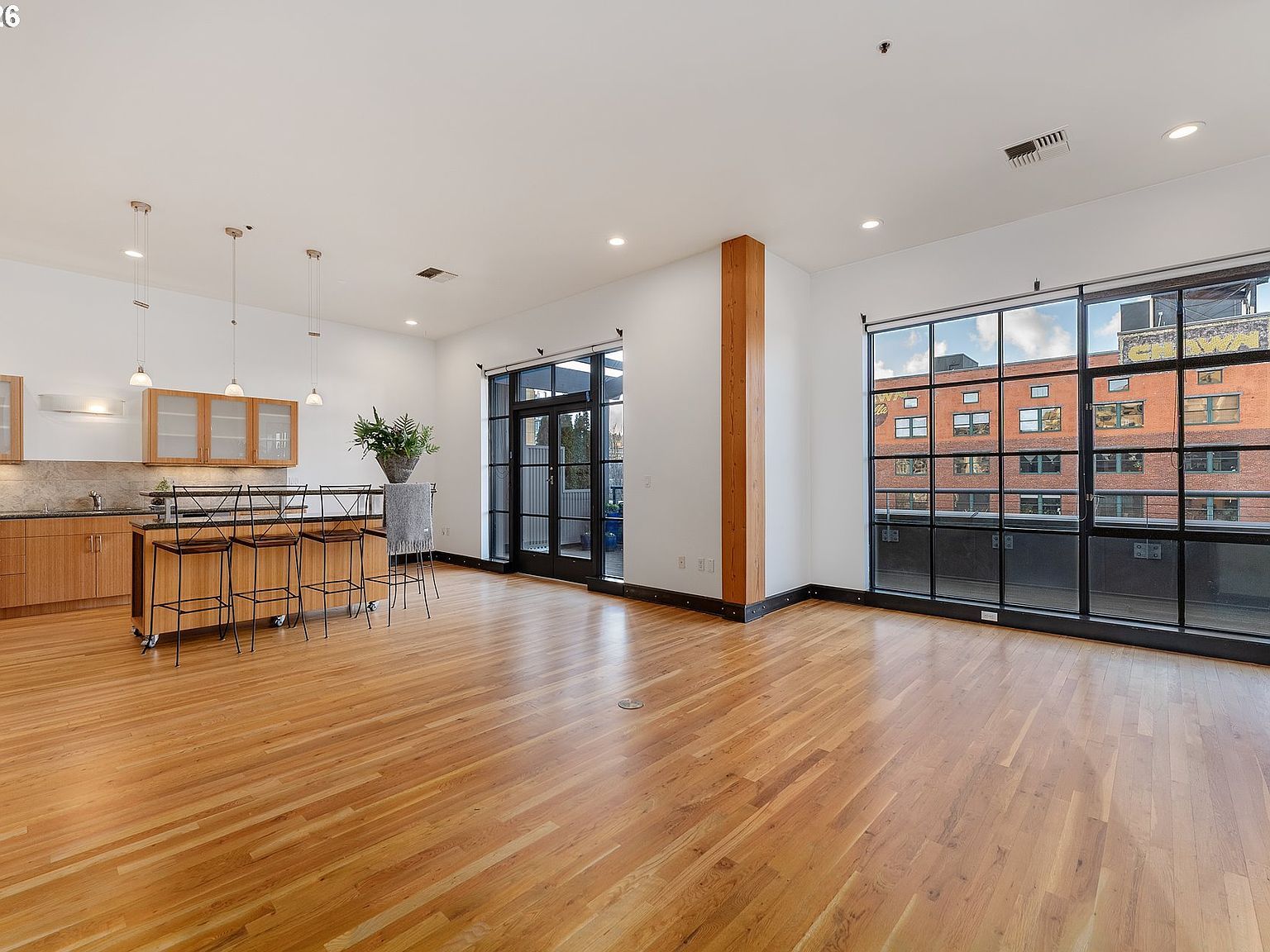 408 NW 12th Ave APT 608 Portland, OR 97209 - Thumbnail 4