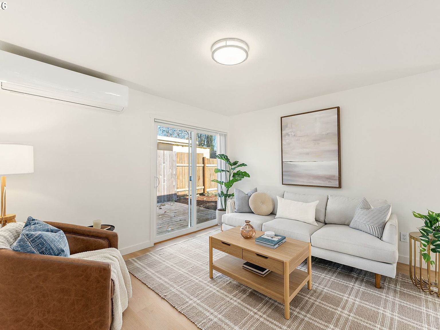 8114 SE 63rd Ave Portland, OR 97206 - Thumbnail 4