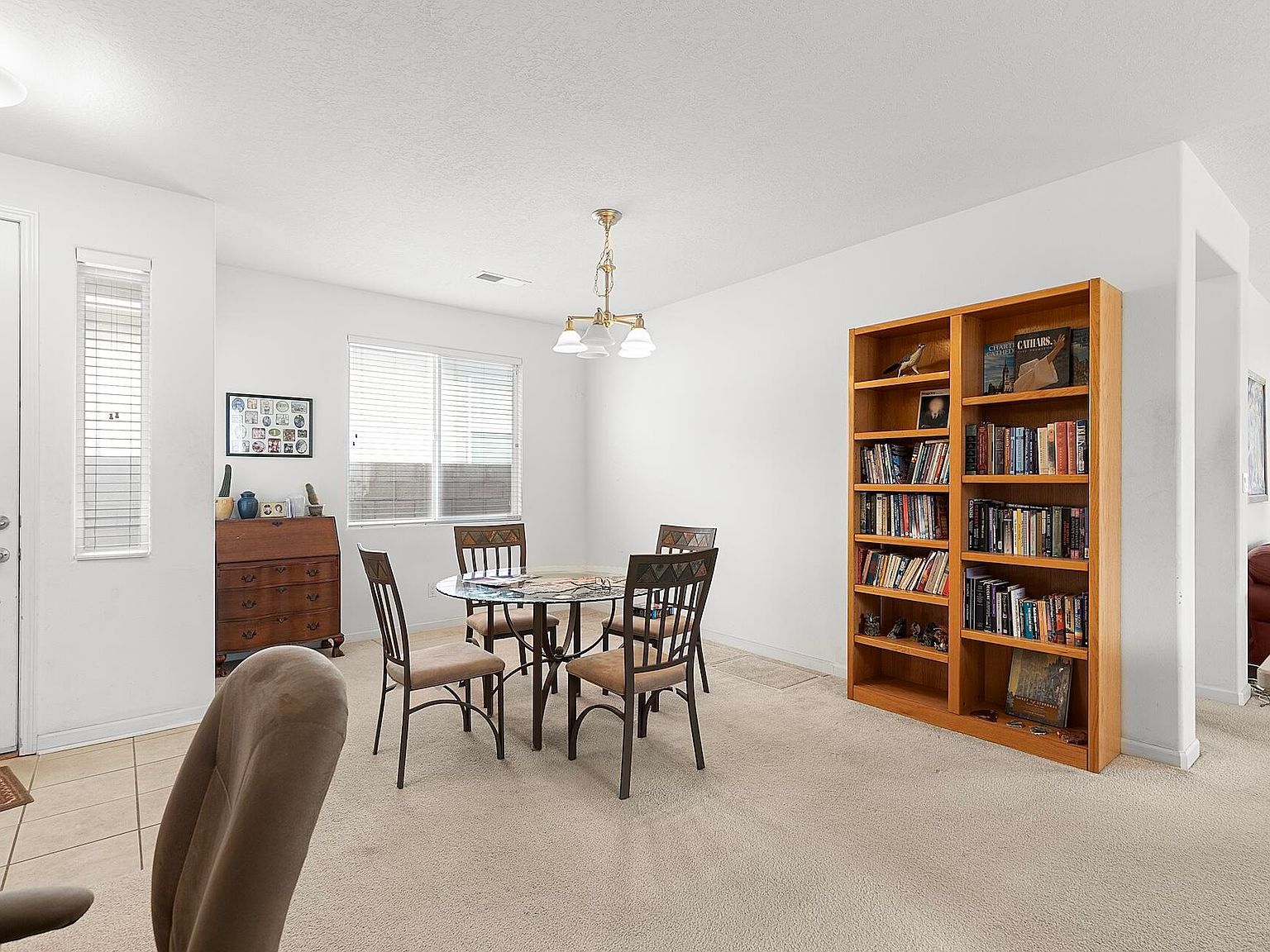 101 Zuni River Cir SW Los Lunas, NM 87031 - Thumbnail 4