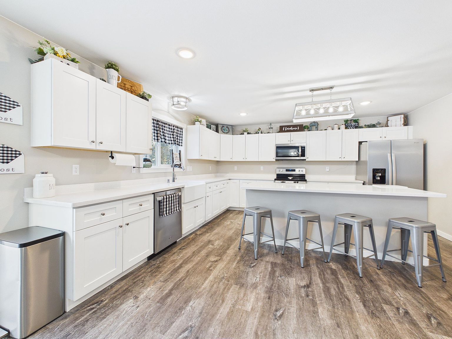 1200 Florice Dr North Pole, AK 99705 - Thumbnail 4