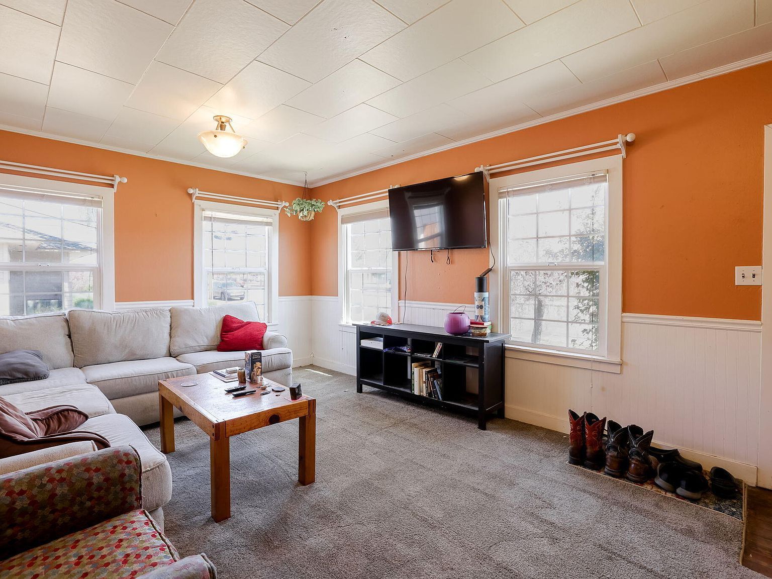 195 S Main St Prineville, OR 97754 - Thumbnail 4