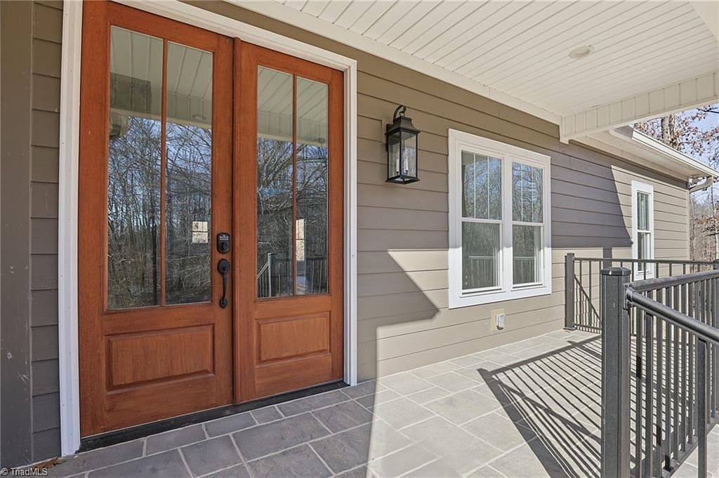 1134 Godbey Rd Mocksville, NC 27028 - Thumbnail 4