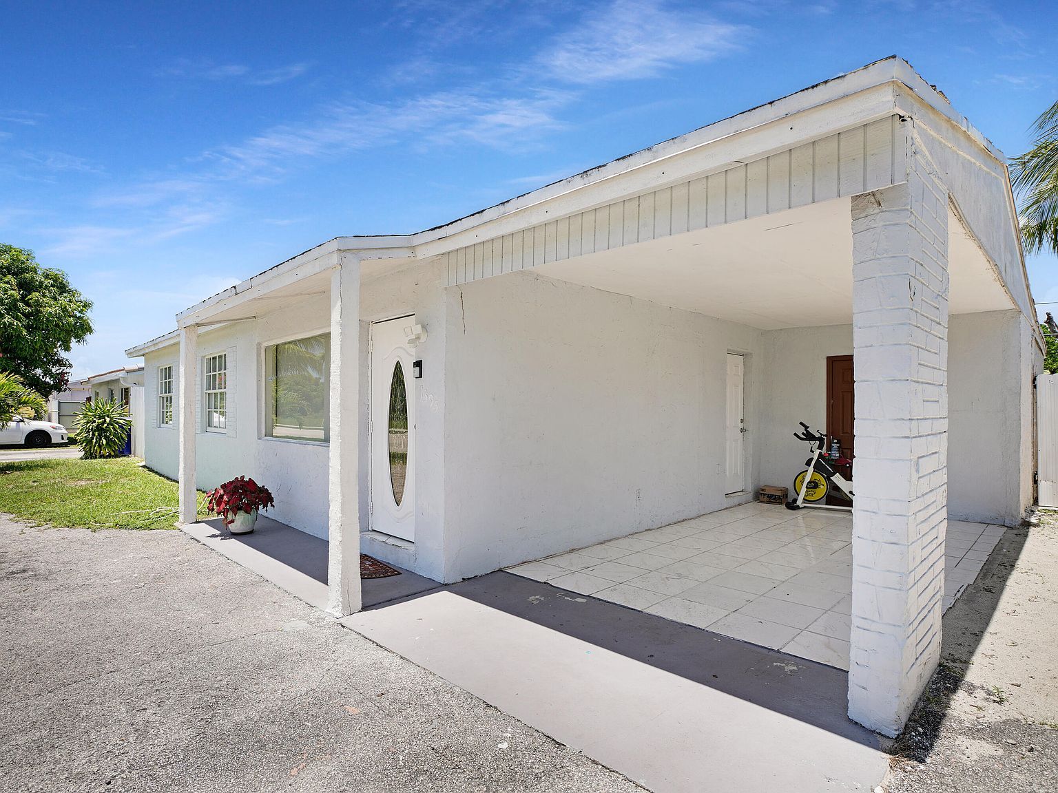 1395 SW 46th Ave Fort Lauderdale, FL 33317 - Thumbnail 4