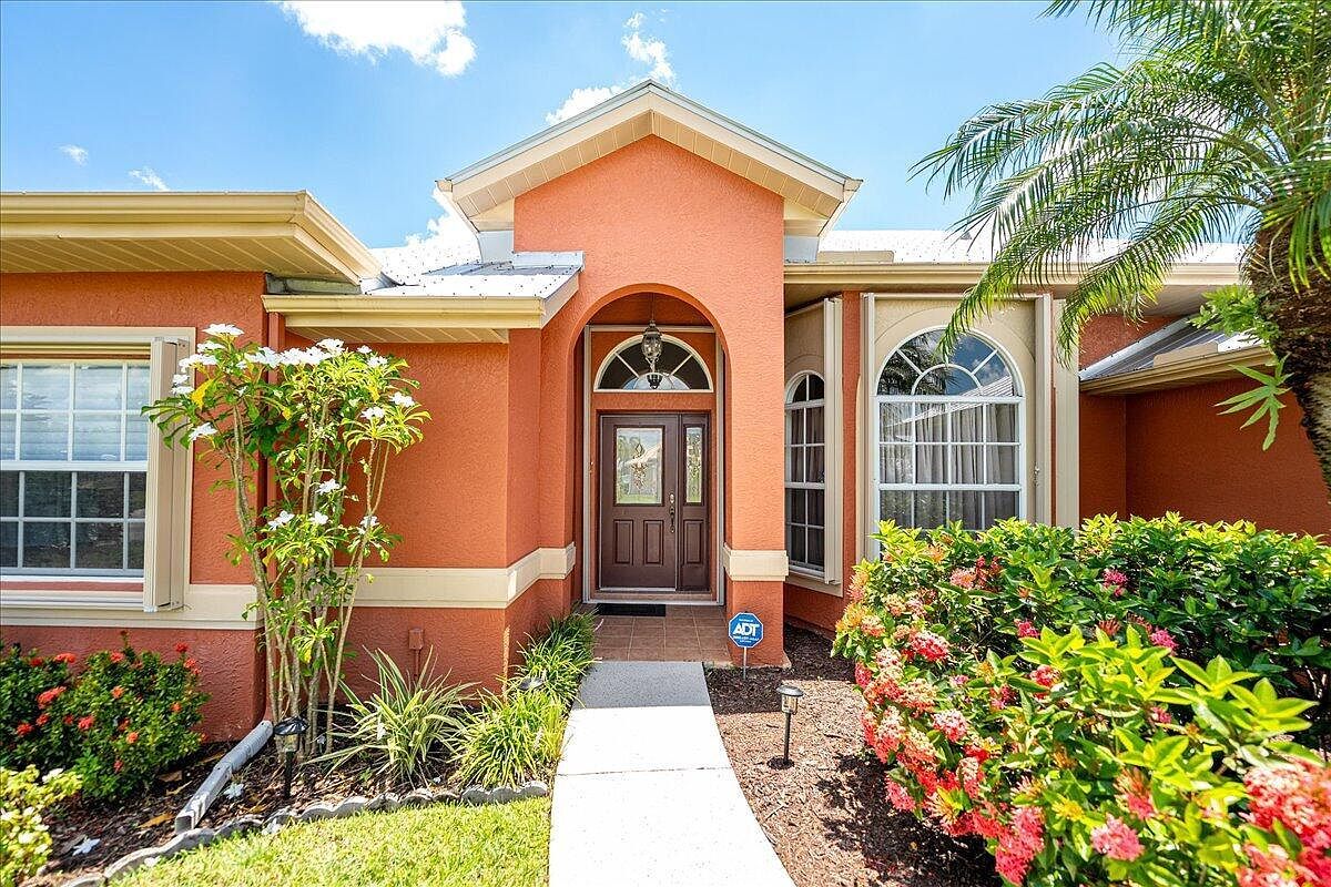 1601 SW Realty St Port Saint Lucie, FL 34987 - Thumbnail 4