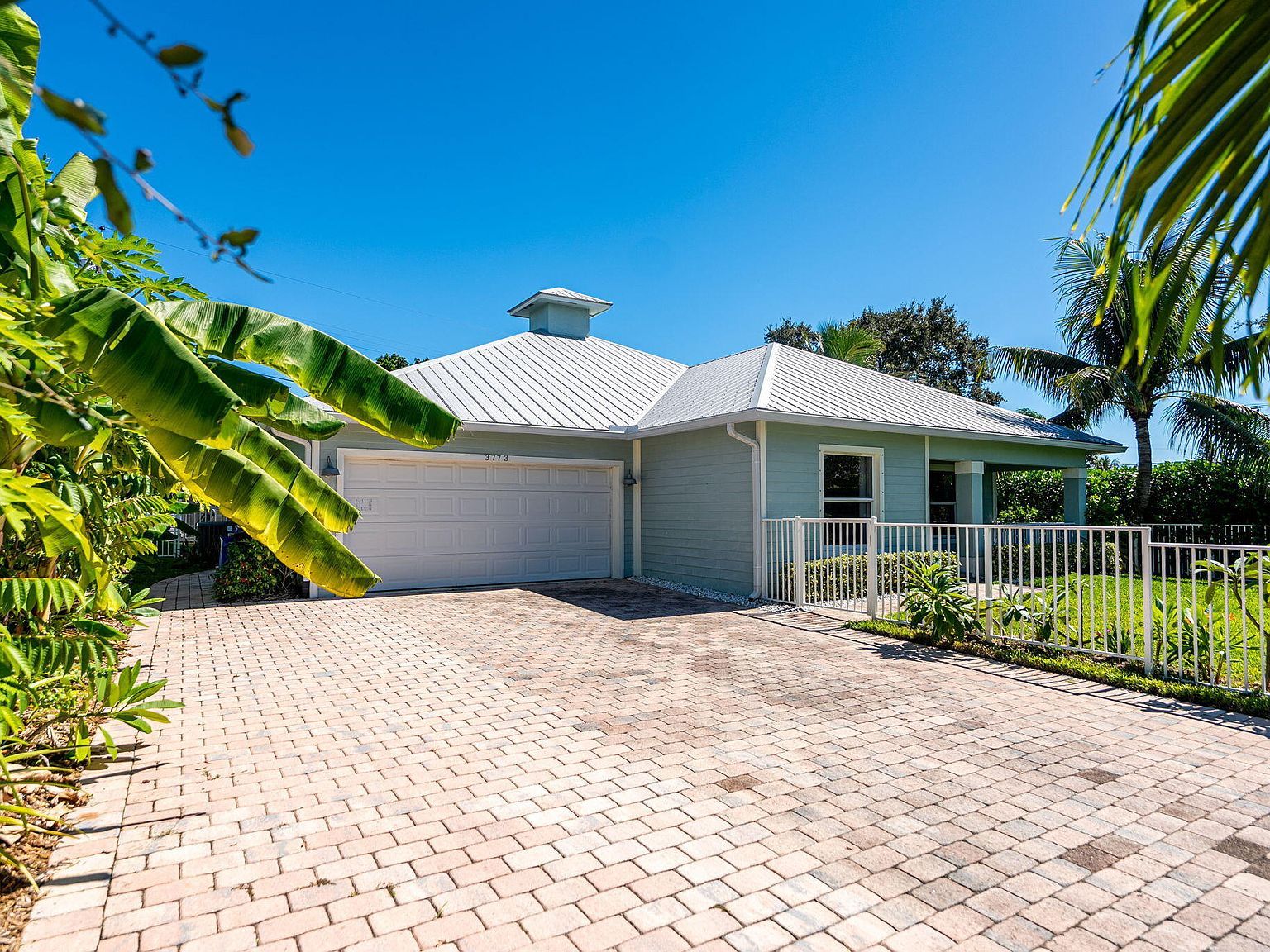 3773 NE Barbara Dr Jensen Beach, FL 34957 - Thumbnail 4