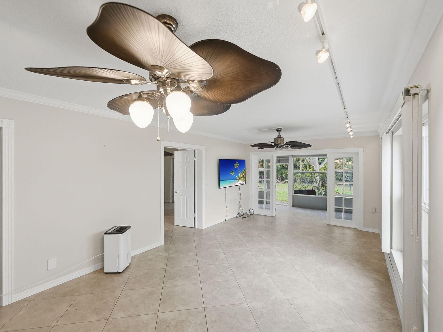 1900 S Kanner Hwy APT 5-107 Stuart, FL 34994 - Thumbnail 4