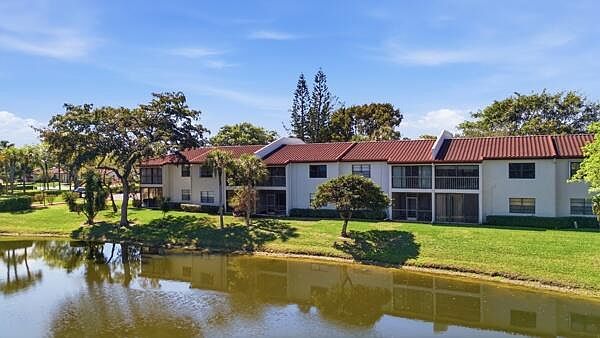 21364 Cypress Hammock Dr APT 1J Boca Raton, FL 33428 - Thumbnail 4