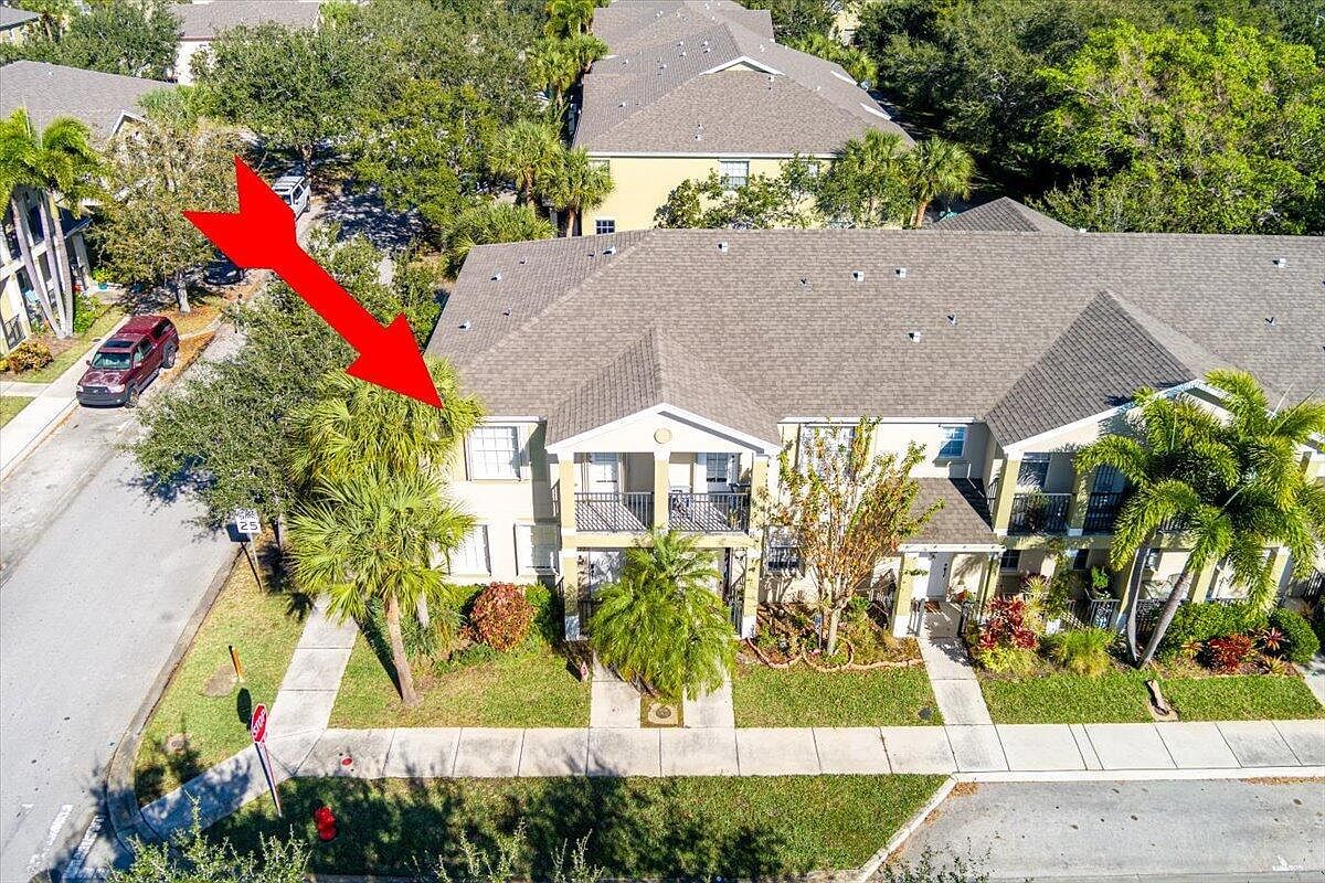 2177 SE Destin Dr Port Saint Lucie, FL 34952 - Thumbnail 4