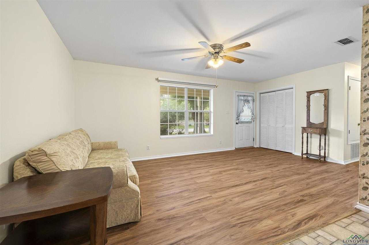 100 First St, Kilgore, TX, 75662 - Thumbnail 4