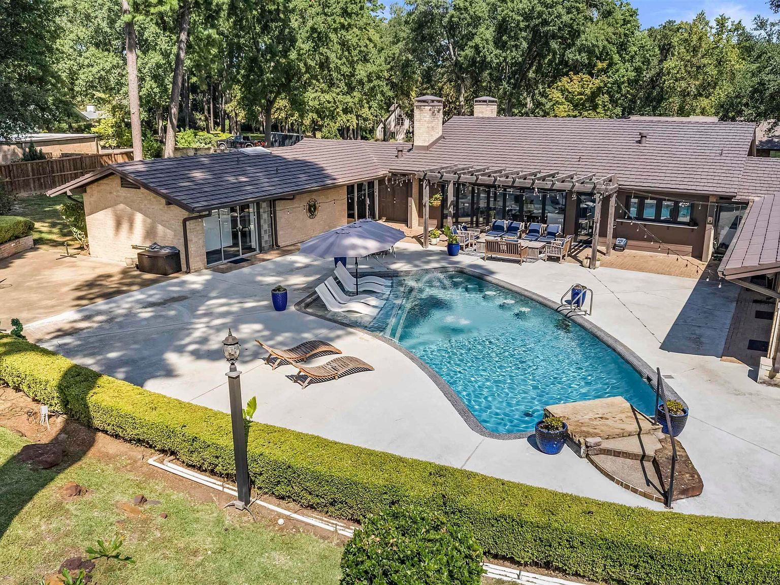 1300 Montclair St Longview, TX 75601 - Thumbnail 4