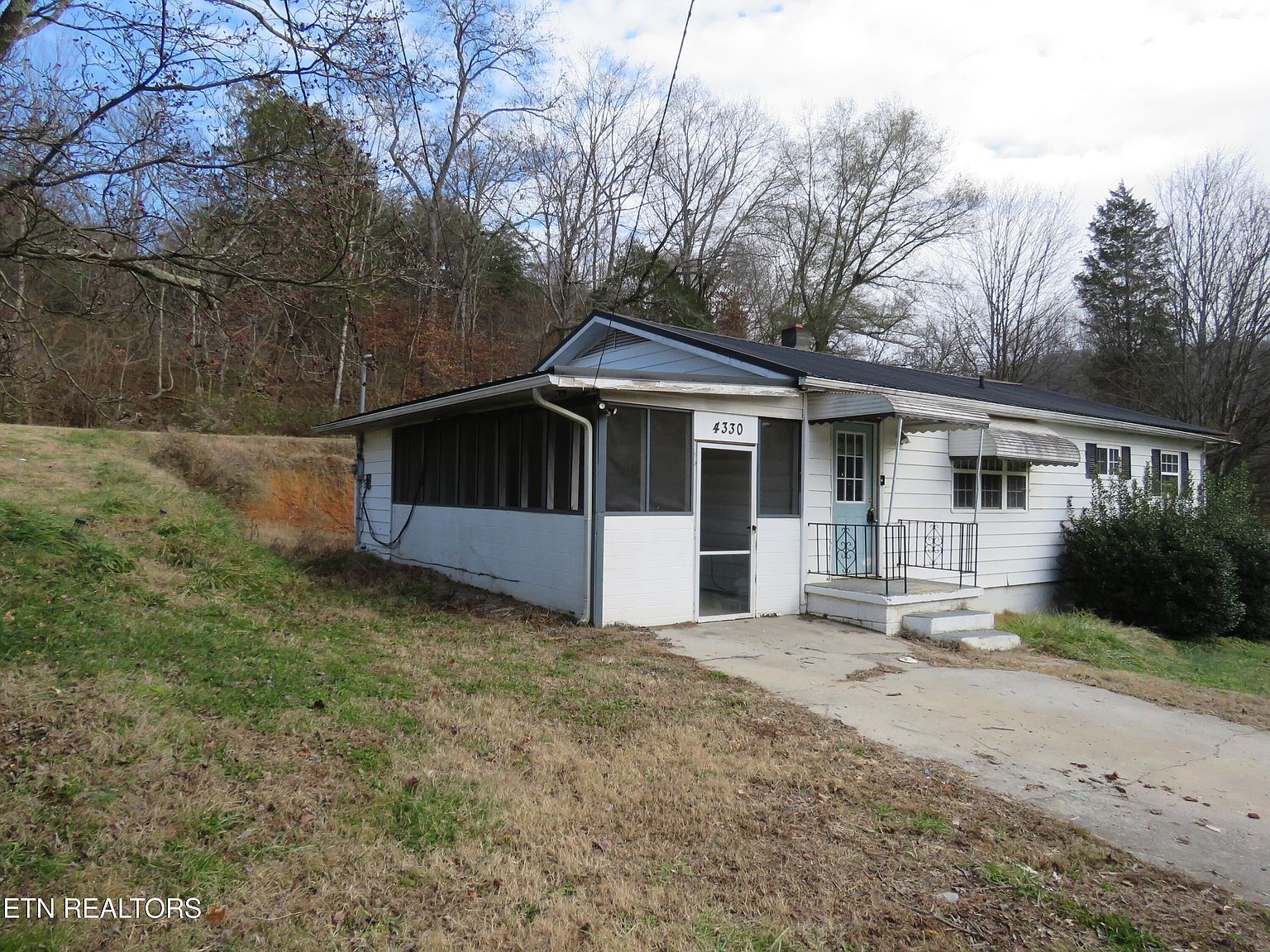 4330 Fulton Rd Corryton, TN 37721 - Thumbnail 4