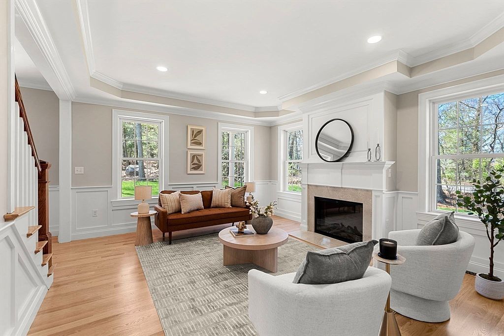 223 Grove St Lexington, MA 02420 - Thumbnail 4