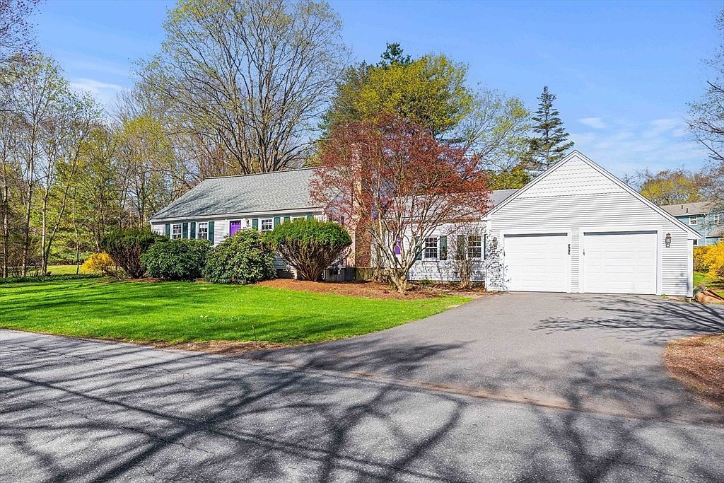 389 Arlington St Acton, MA 01720 - Thumbnail 4