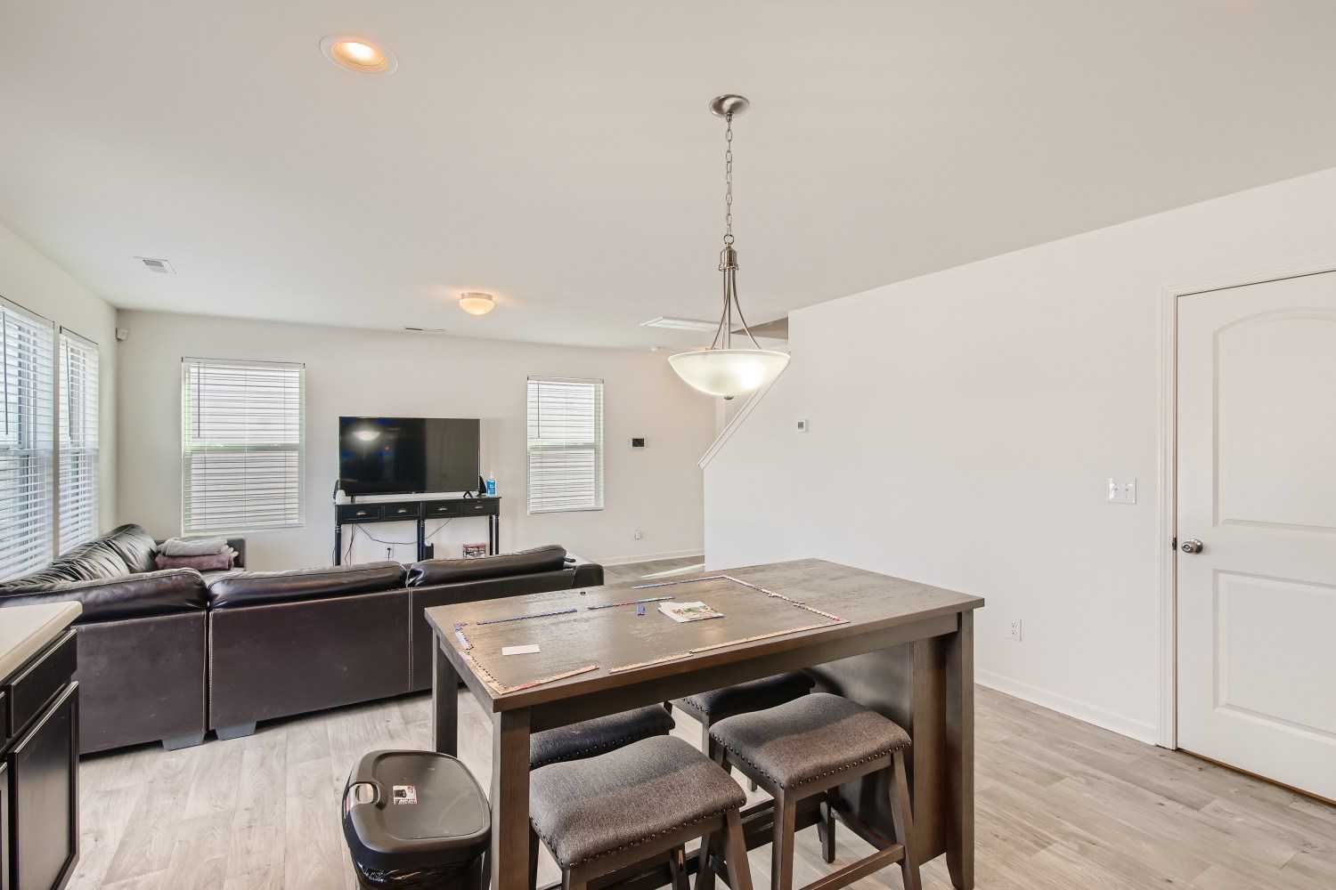 518 Falls Lane, Kannapolis, NC, USA, 28081 - Thumbnail 4