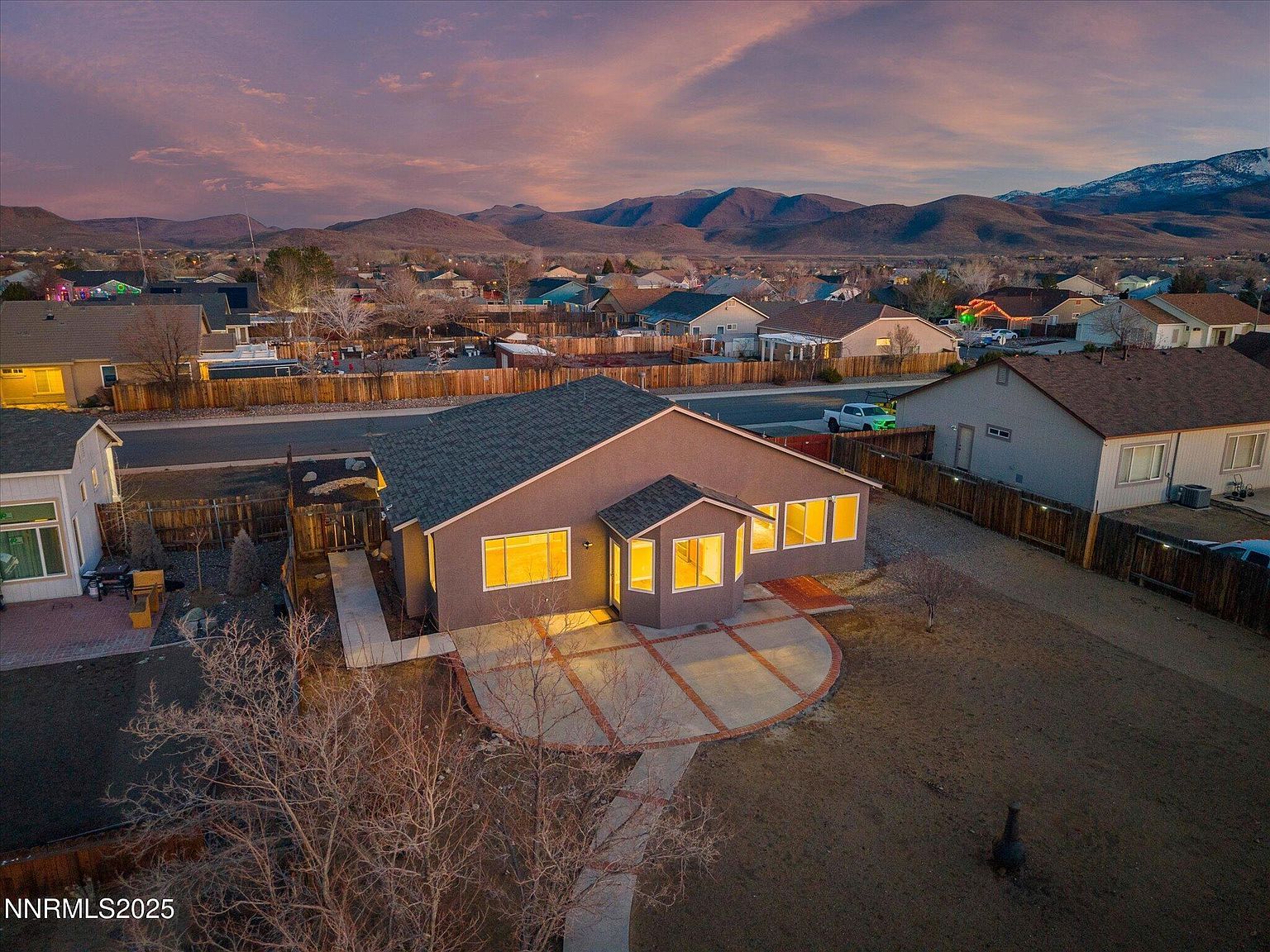 327 Valley Vista Dr Dayton, NV 89403 - Thumbnail 4