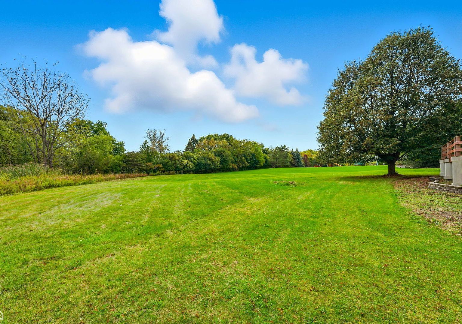 1763 Country Club Dr Long Grove, IL 60047 - Thumbnail 4