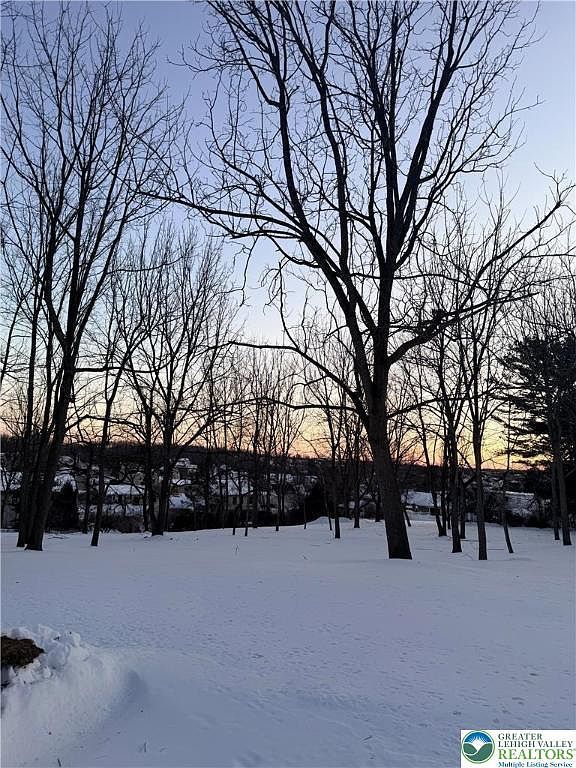 4720 3rd St Whitehall, PA 18052 - Thumbnail 4