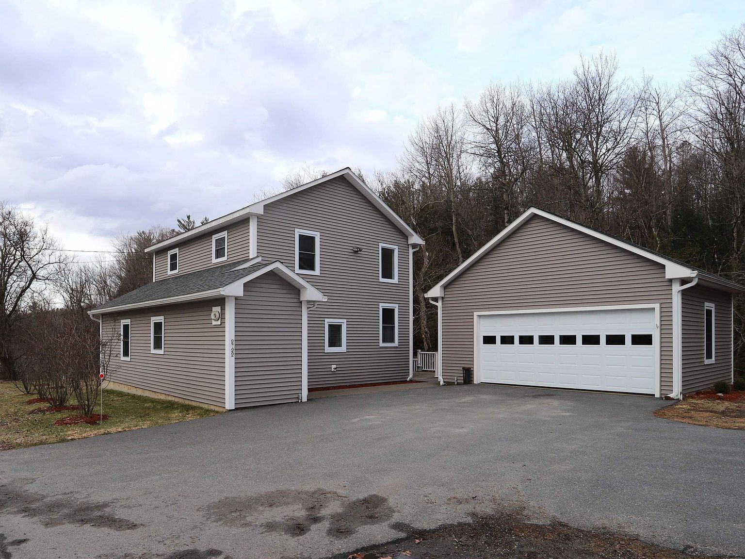 2722 Beebe Rd Derby, VT 05829 - Thumbnail 4