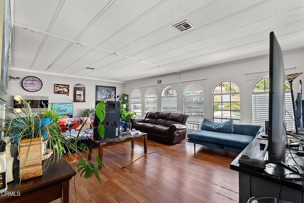 258 El Gallardo SPACE 258 Thousand Oaks, CA 91320 - Thumbnail 4