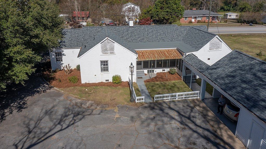 17942 Main St Woodbury, GA 30293 - Thumbnail 4