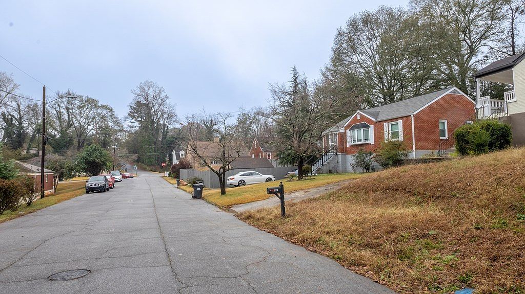 2541 Jewel St East Pt, GA 30344 - Thumbnail 4