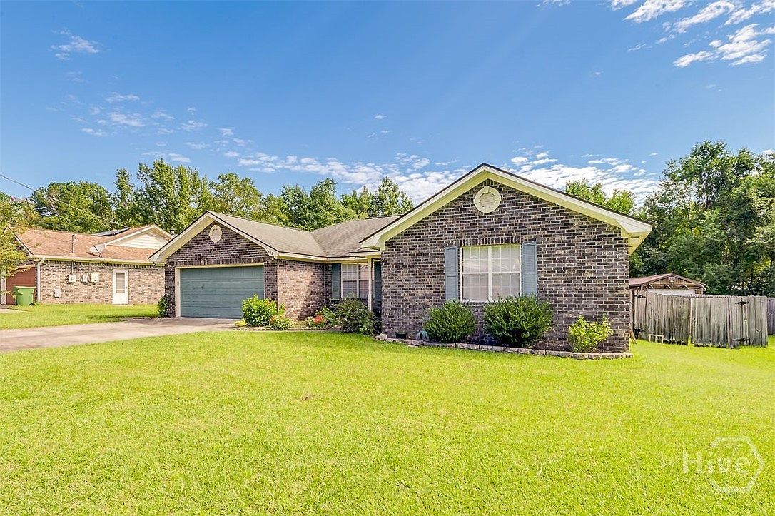 388 Meloney Dr Hinesville, GA 31313 - Thumbnail 4