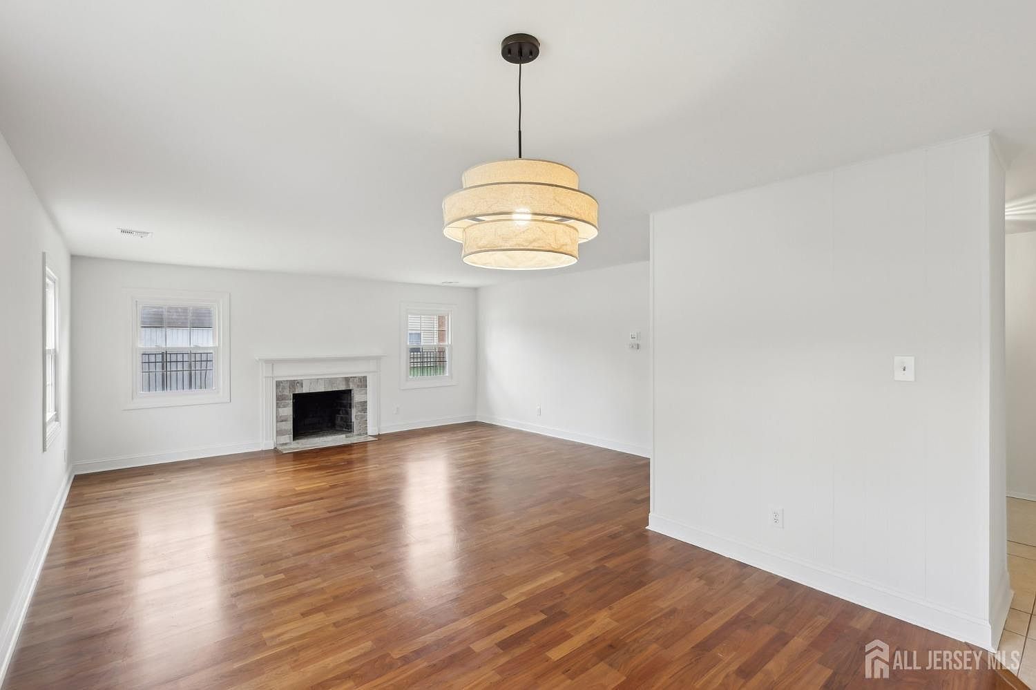 6 Macbeth Dr Old Bridge, NJ 08857 - Thumbnail 4