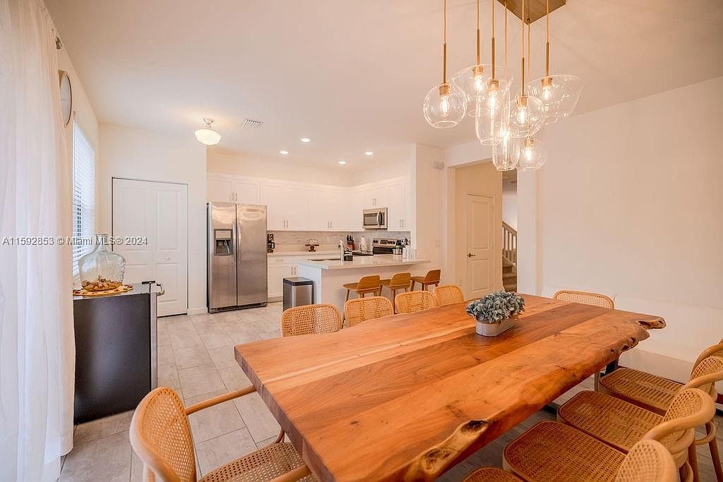 20600 NE 2nd Ct #NA Miami, FL 33179 - Thumbnail 4