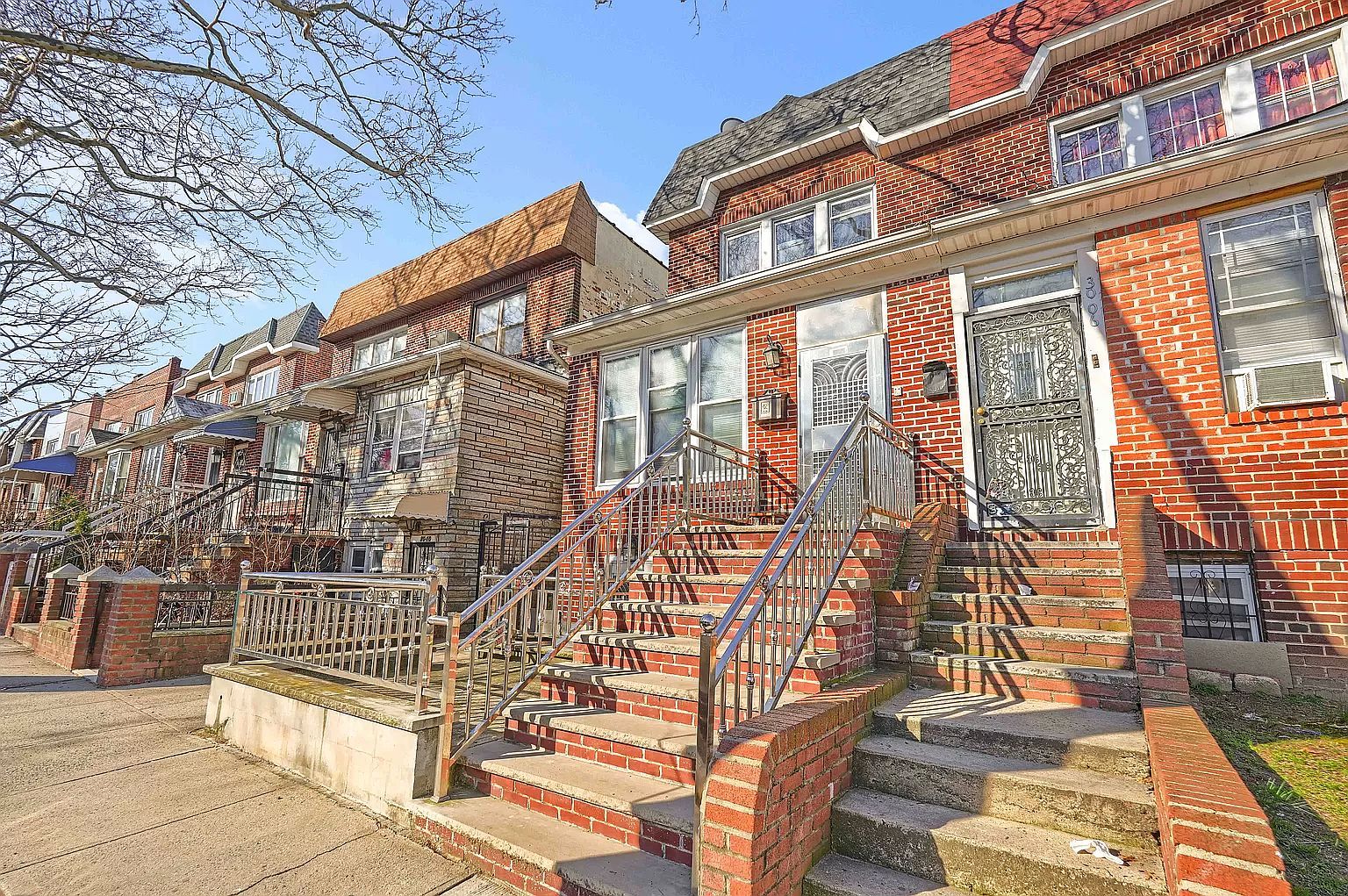 30-08 83rd St East Elmhurst, NY 11370 - Thumbnail 4