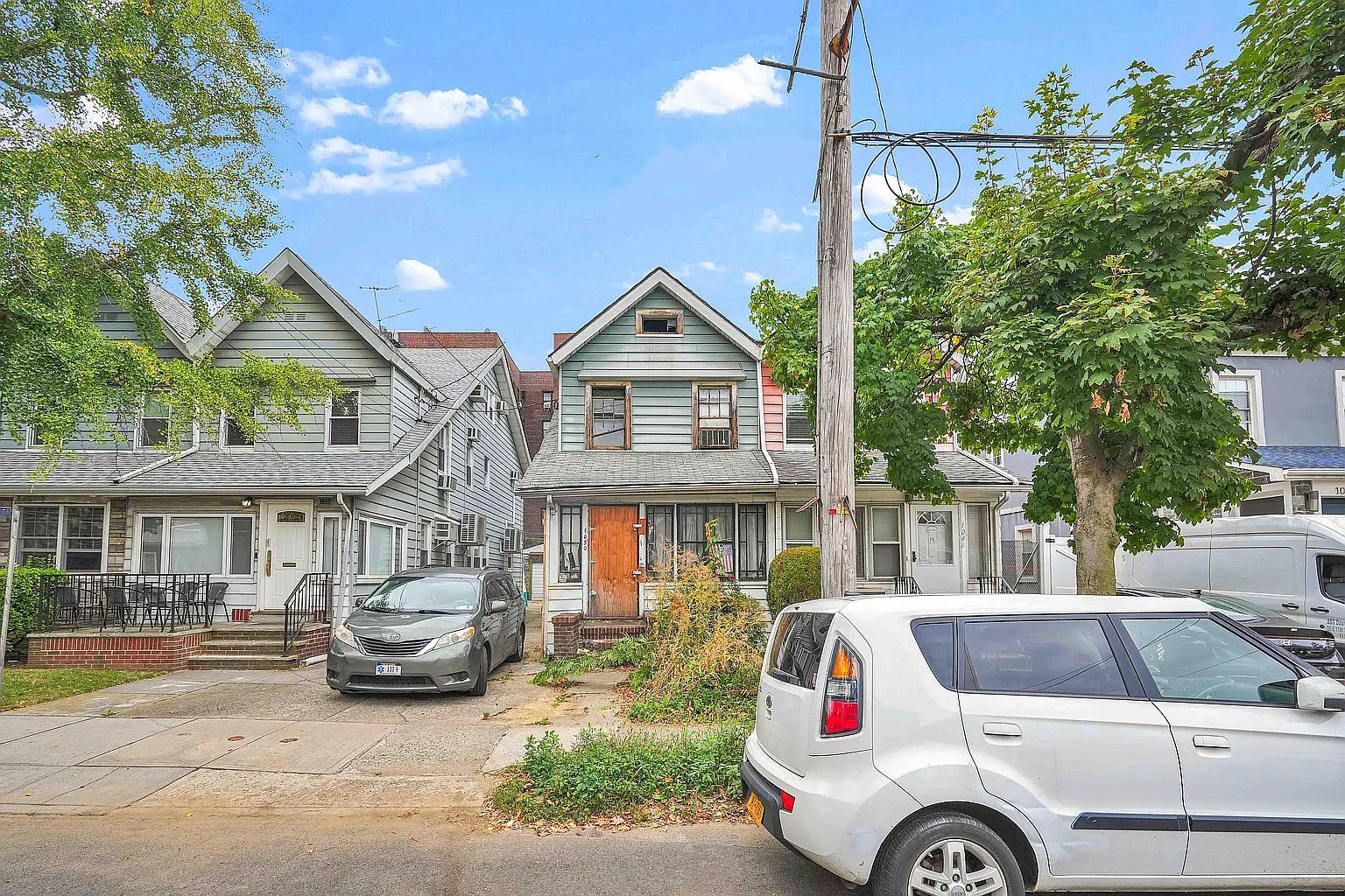 1050 E 31st St Brooklyn, NY 11210 - Thumbnail 4