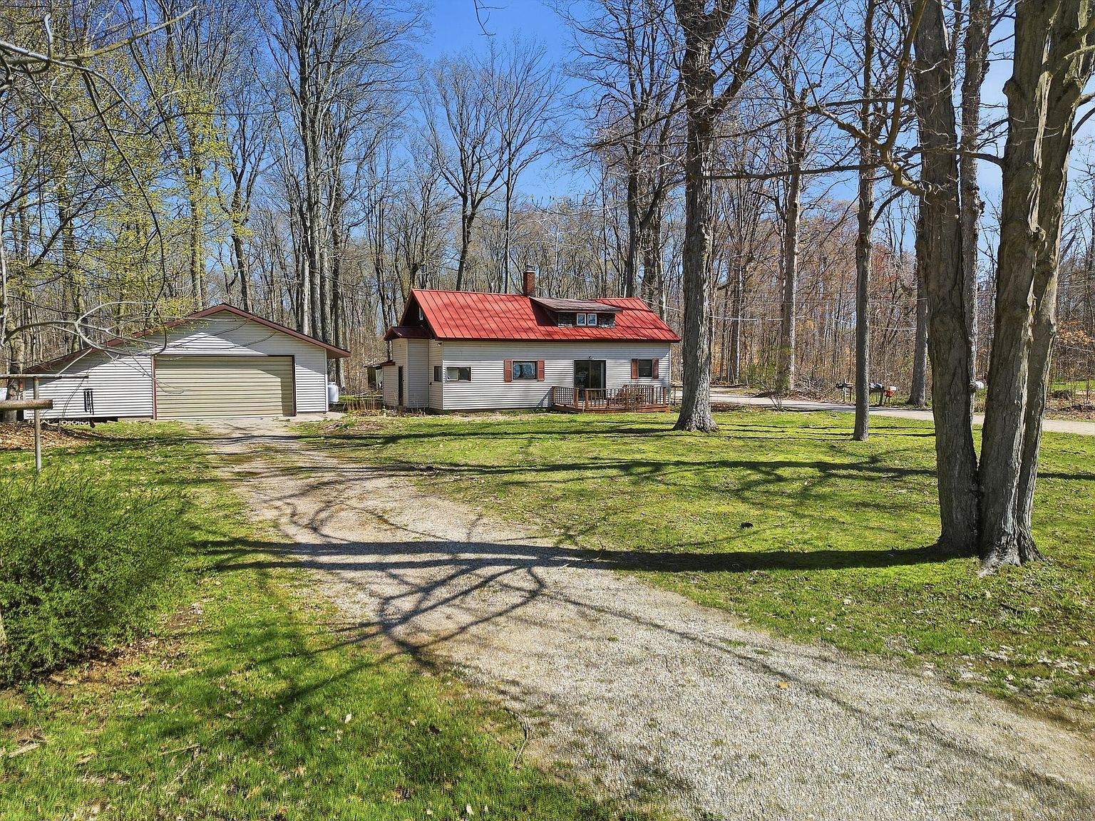 15359 N Clear Lake Dr Big Rapids, MI 49307 - Thumbnail 4