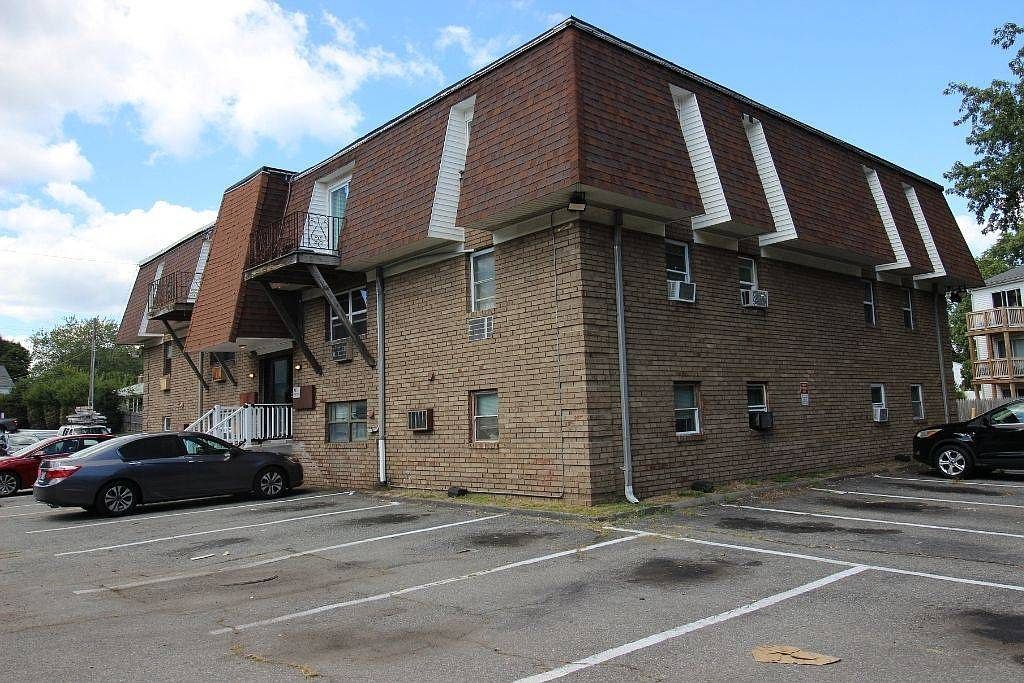 27 Gillen Ave APT 205A North Providence, RI 02904 - Thumbnail 4