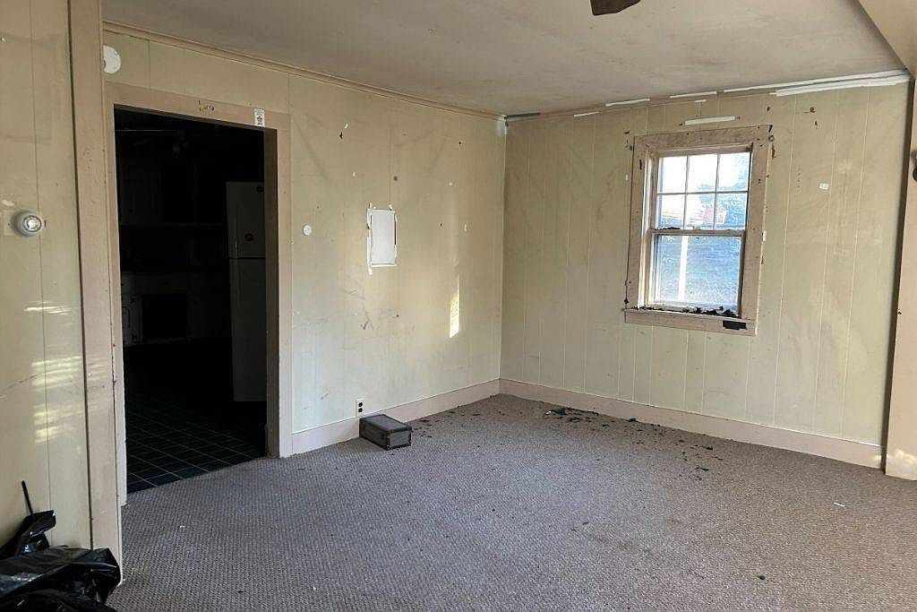 49 Echo Rd Glocester, RI 02814 - Thumbnail 4