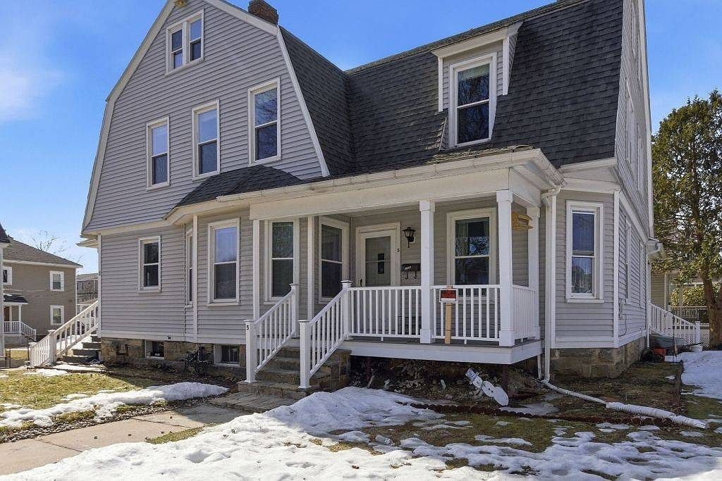 5 Franconia St Worcester, MA 01602 - Thumbnail 4