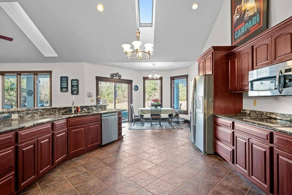 180 Jericho Rd Pomfret Center, CT 06259 - Thumbnail 4