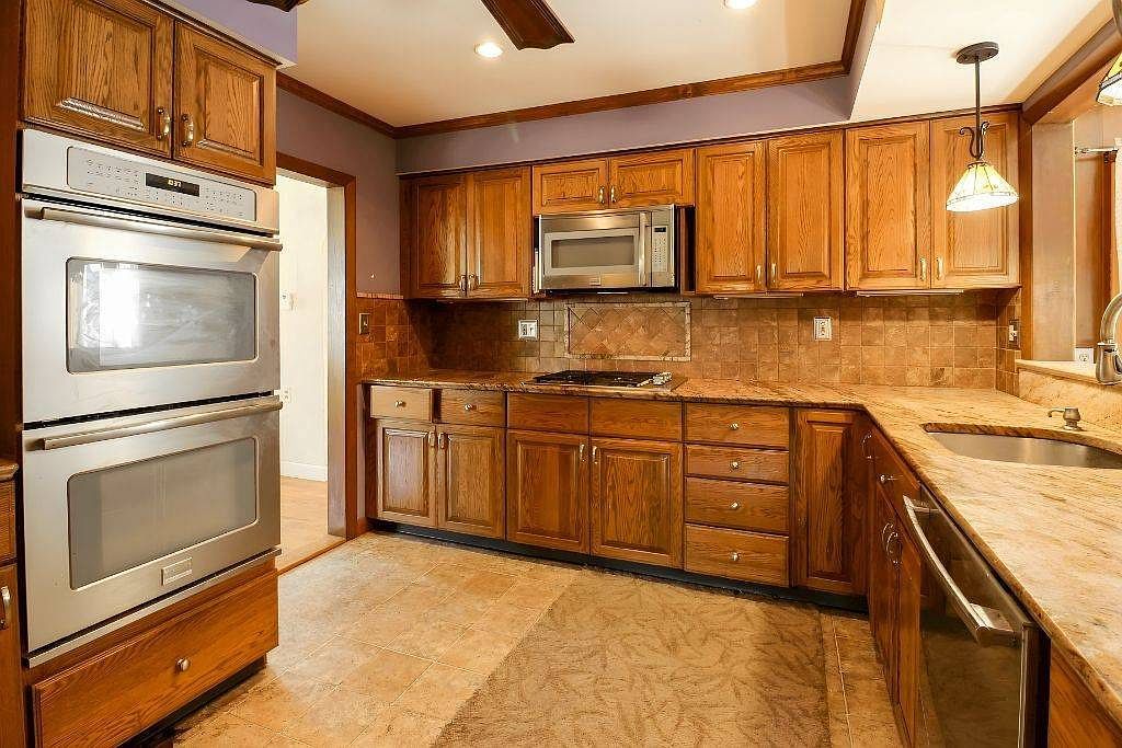 45 Washington Rd Barrington, RI 02806 - Thumbnail 4