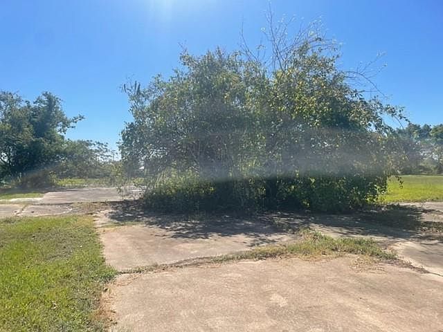 8518 Hawk Rd Pearland, TX 77584 - Thumbnail 4