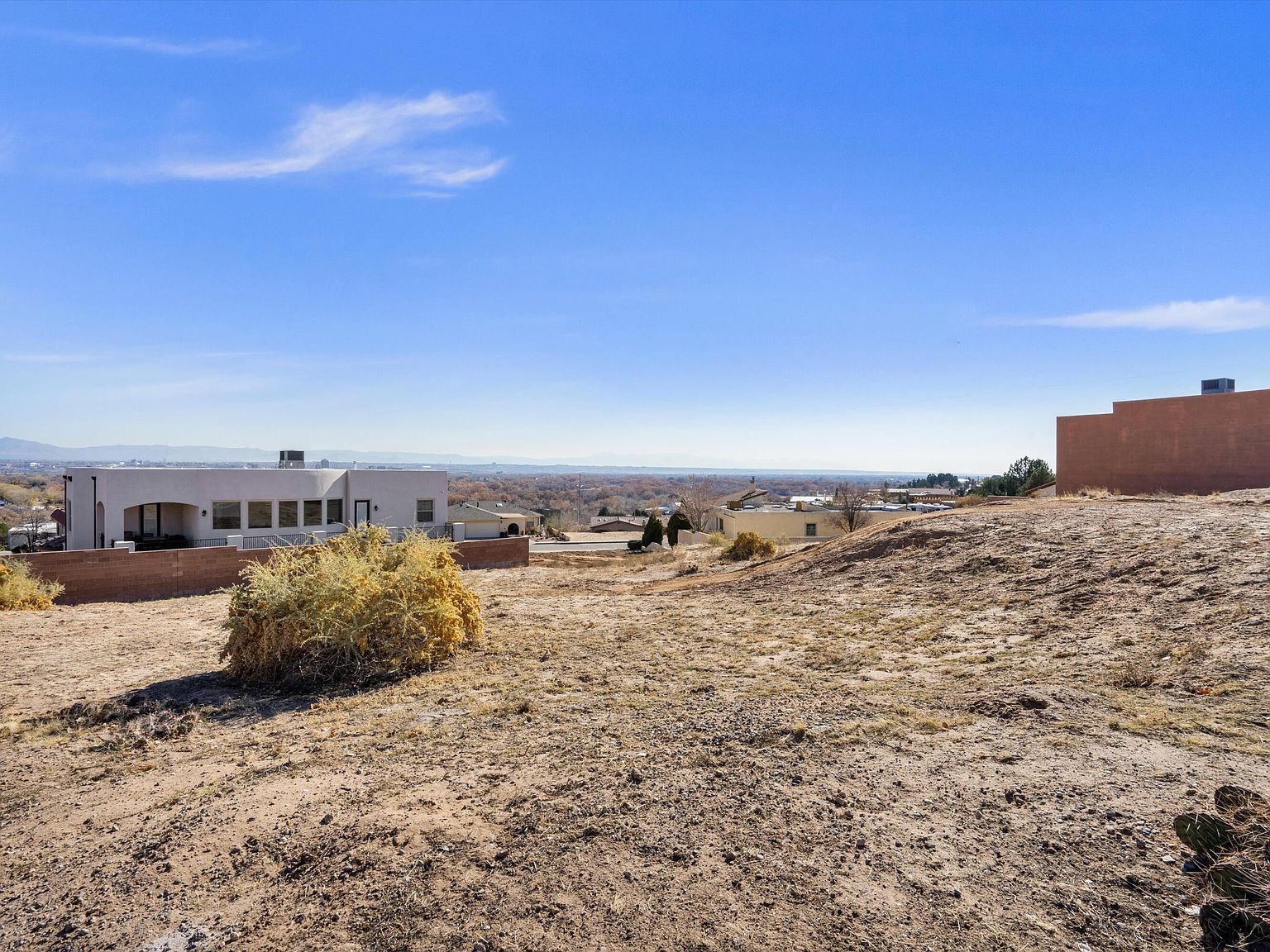 1756 Cliffside Dr NW Albuquerque, NM 87105 - Thumbnail 4