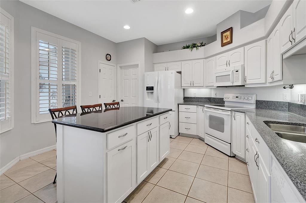 26903 Honeymoon Ave Leesburg, FL 34748 - Thumbnail 4