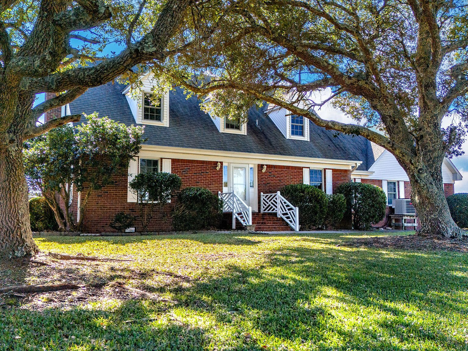 192 Highway 70 Beaufort, NC 28516 - Thumbnail 4