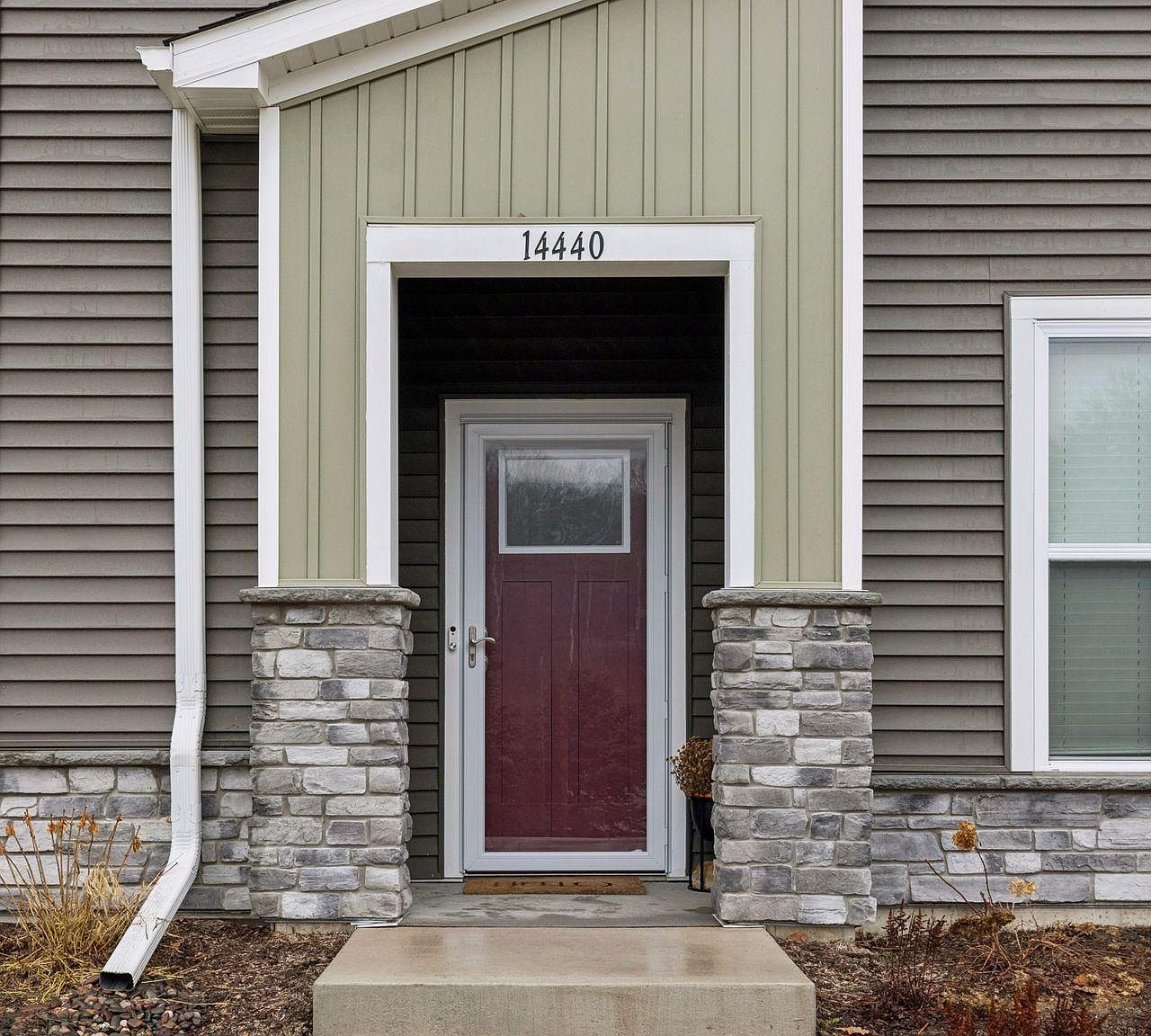 14440 Twin Lakes Cir Burnsville, MN 55306 - Thumbnail 4
